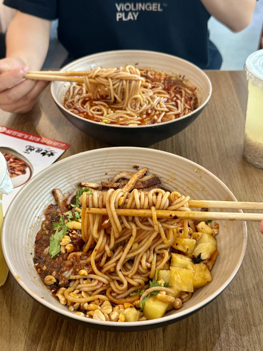 招商局中心🔥首家云南菠萝烧肉米线好好吃🤤