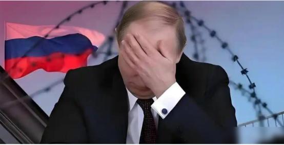 俄罗斯现在就两条路：要么低头，把吞进去的地全吐出来，赔到服气；要么撕掉"特别军事