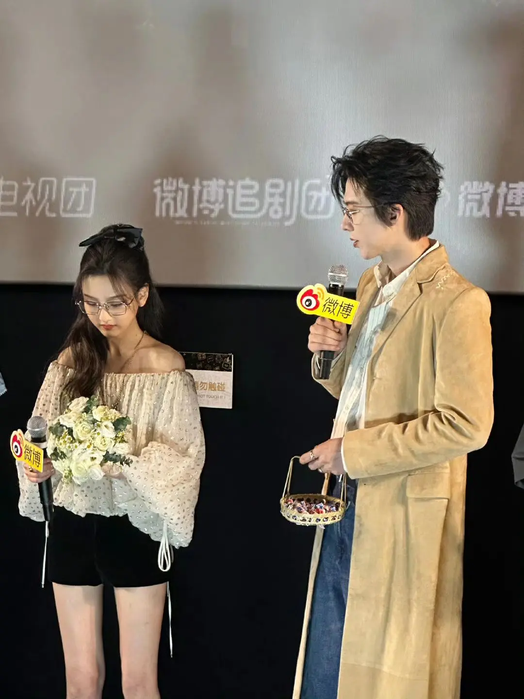 我想要陪在你的周围