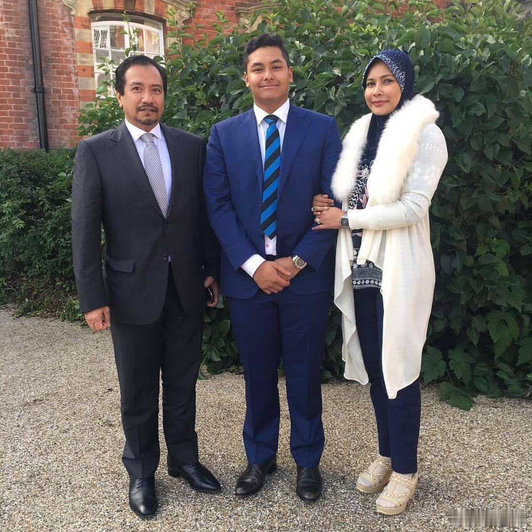 马来西亚王室 🇲🇾登嘉楼王储穆罕默德·伊斯玛尔被任命为摄政王，因为苏丹米占·