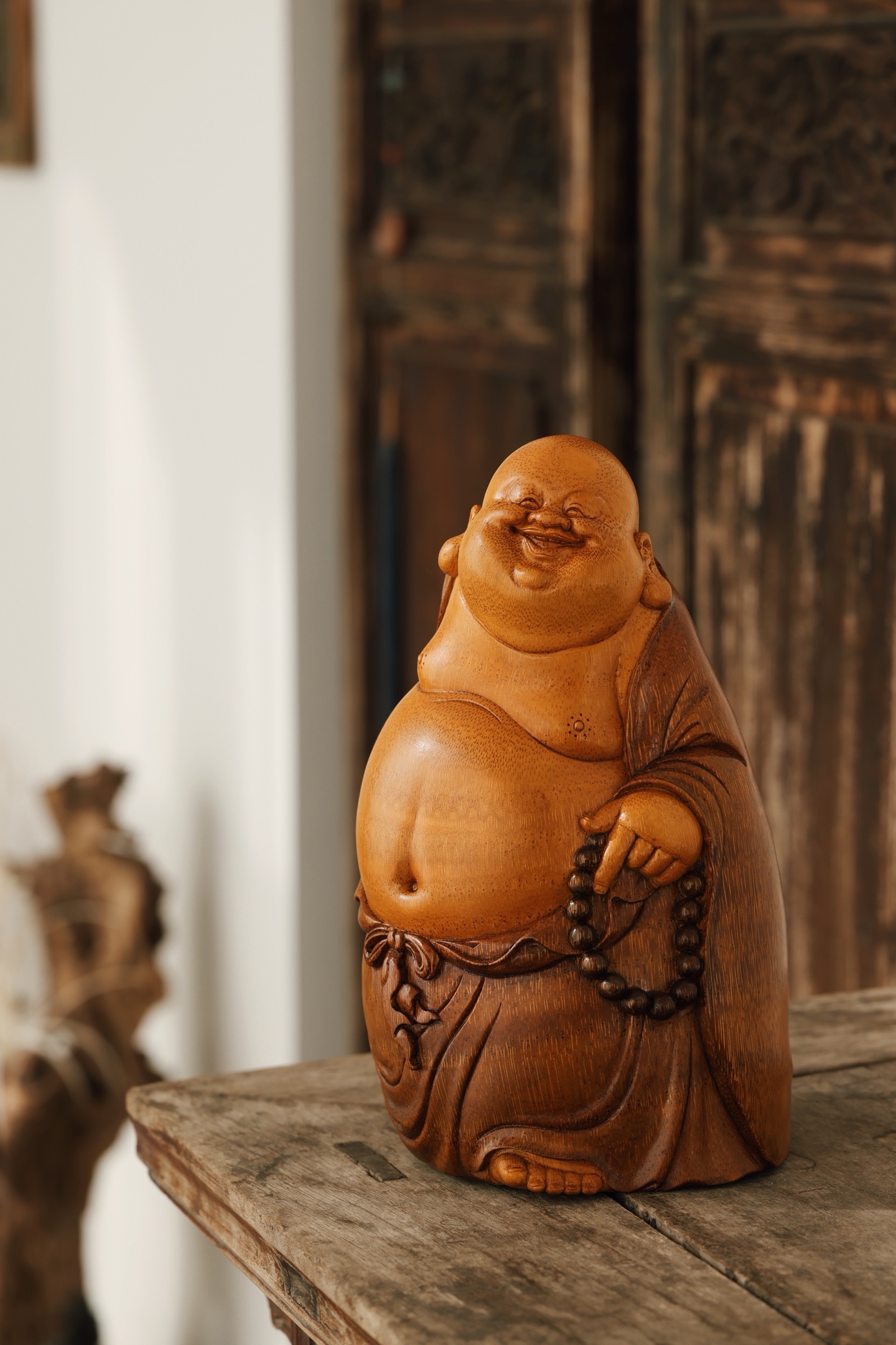 竹雕仿古 | 布袋弥勒佛立姿弥勒，手持布袋，面貌丰腴，笑口常开，春风满面之貌，大