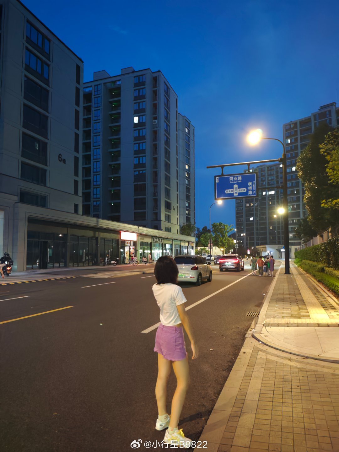 假装是我哈哈哈哈哈哈哈哈 