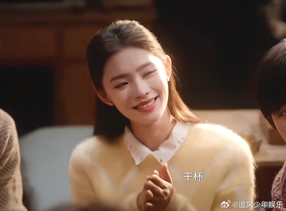 有林允这样的室友你几点回家林允冬去春来反差萌 林允演的沈冉冉简直是“反差萌本萌”