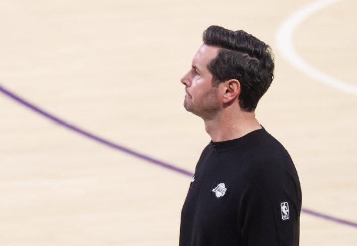 近日，曾跟随湖人在2020年夺冠的前NBA球员丹尼·格林接受了ESPN LA的采