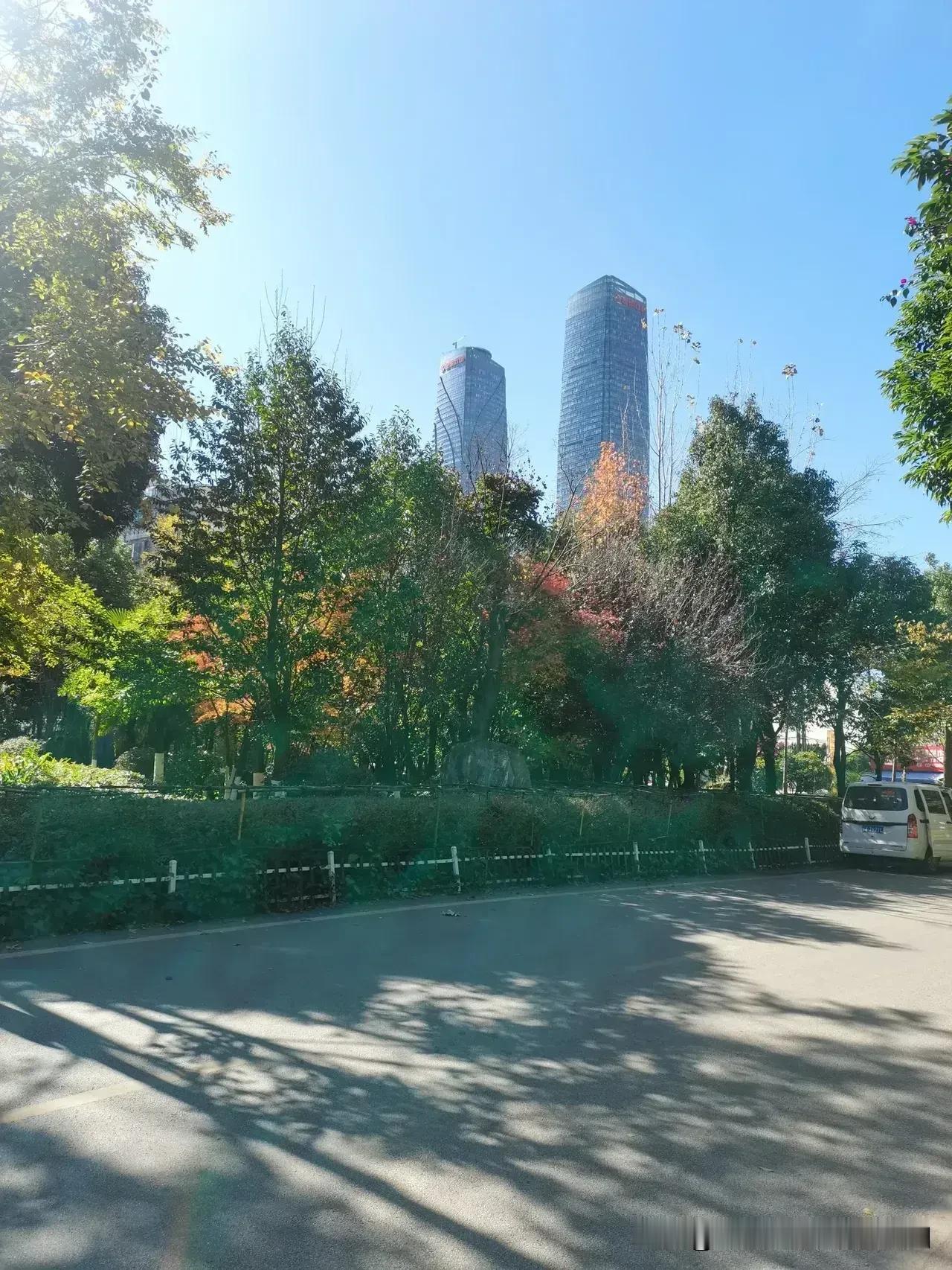 云南、贵州咖啡、酱酒可以合作互补！


大家都知道云南咖啡很出名，家喻户晓，但云