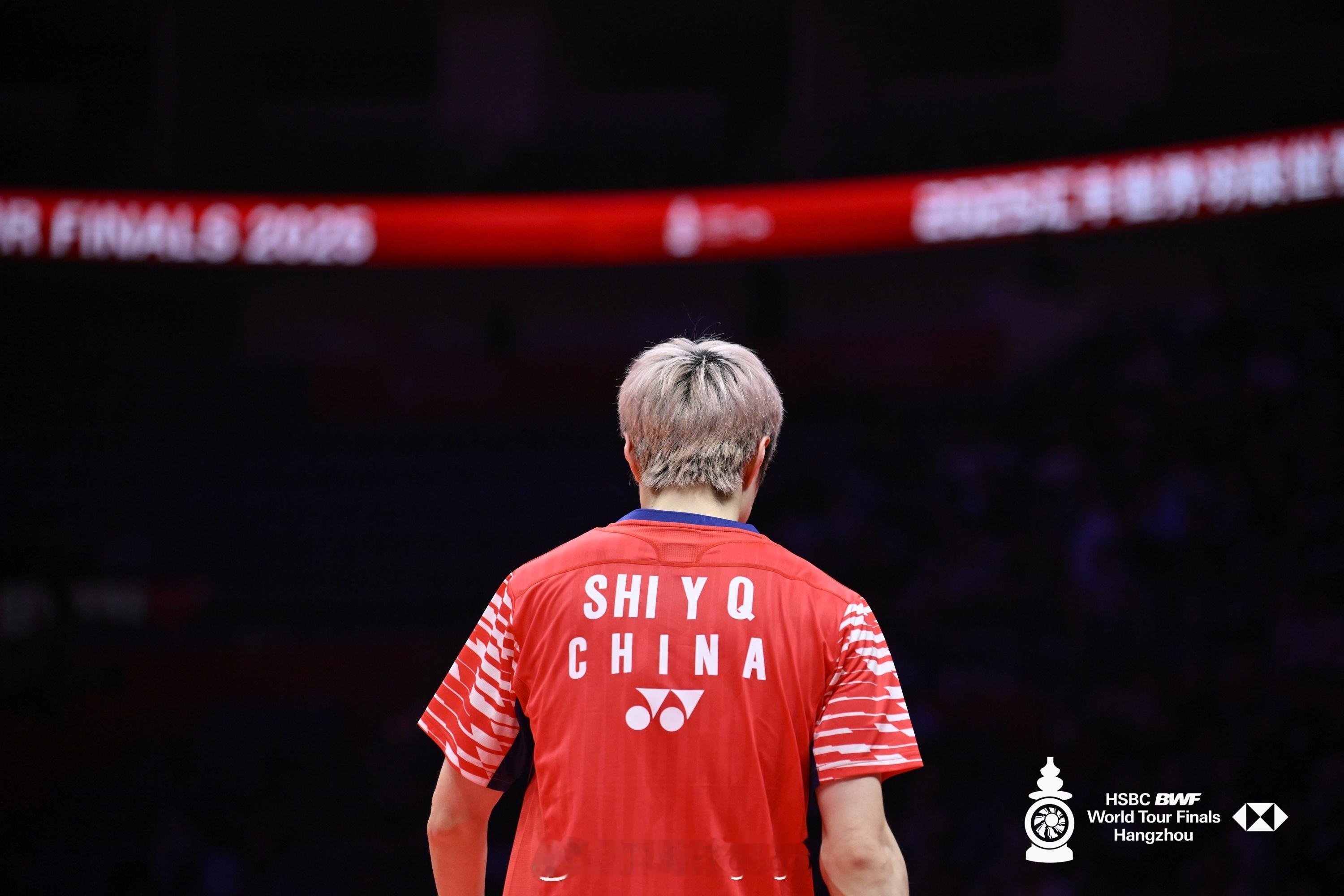 我爱羽球 2025赛季国羽总结：男单在2025赛季斩获9个冠军，石宇奇独揽5个冠