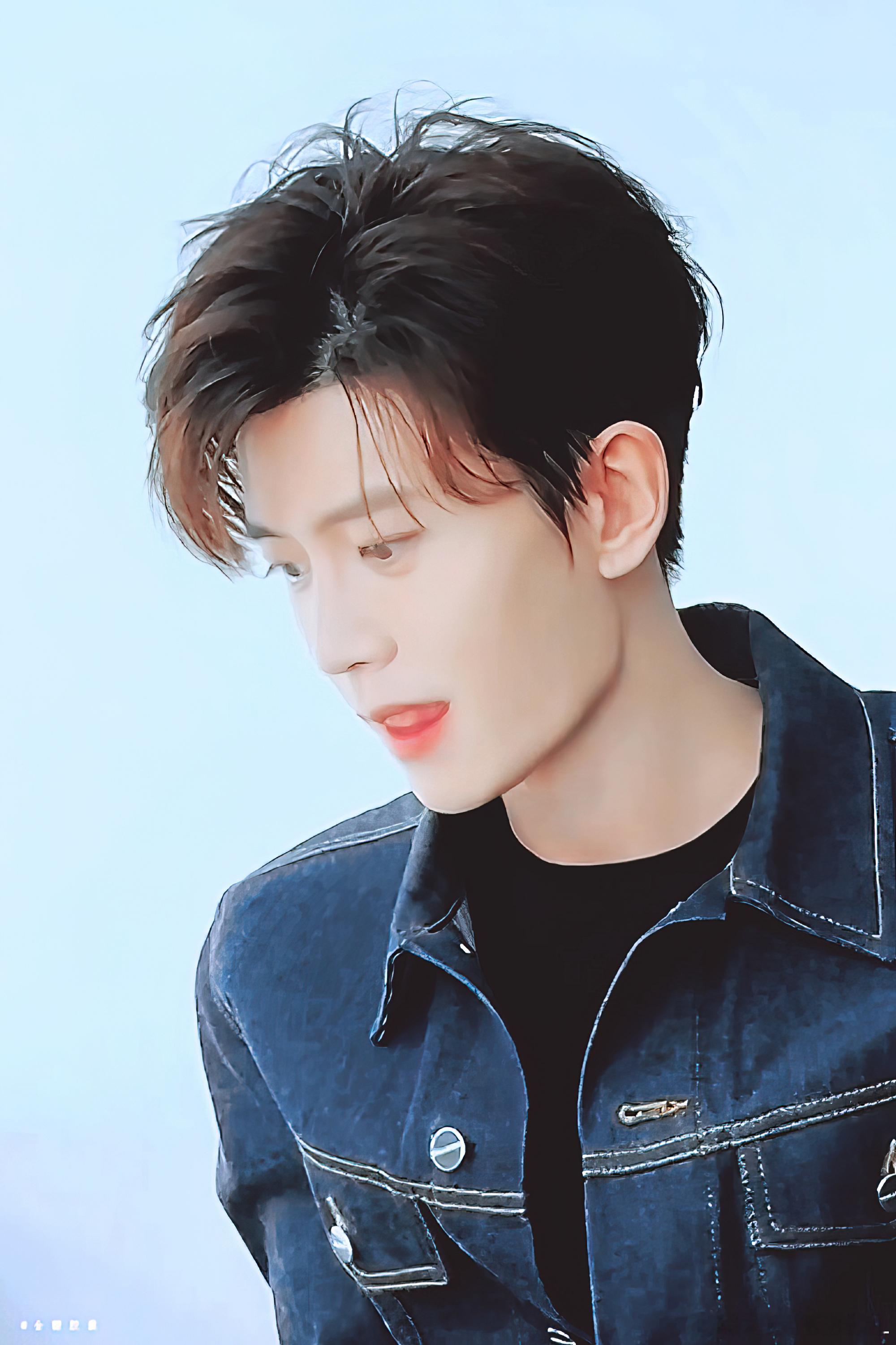 任嘉伦 ❥❥❥ 𝙏𝙊：任嘉伦♡Lᵒᵛᵉᵧₒᵤ♡❥❥❥🌼⁴¹¹ ♡简简单单是