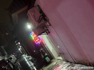 终于到了周末，这周累累的，连着五天早八，什么都没学到但还是搞得人非常疲...