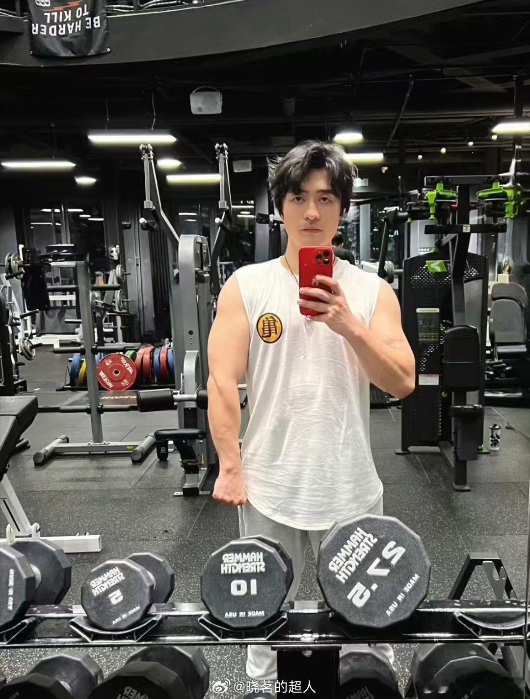 #三百六十行行行出刘旸# 还是挺让人佩服的，能走到这一步也是人家的不断努力，确实