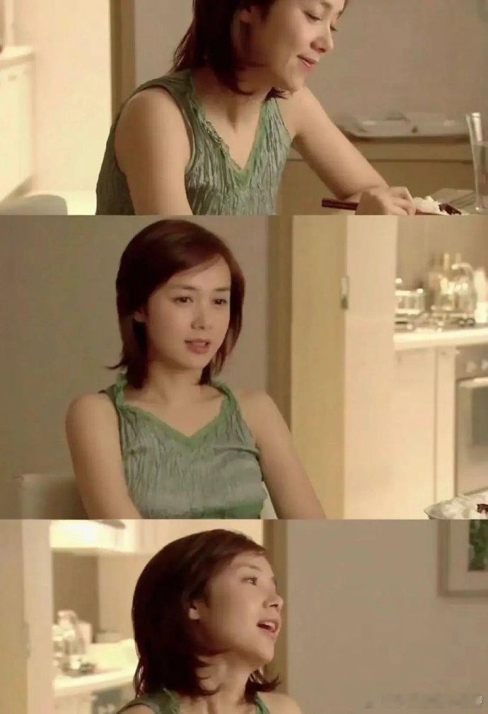 蒋雯丽这时候竟然已经36岁，但还是很美，好有少女的灵气啊[哇] 