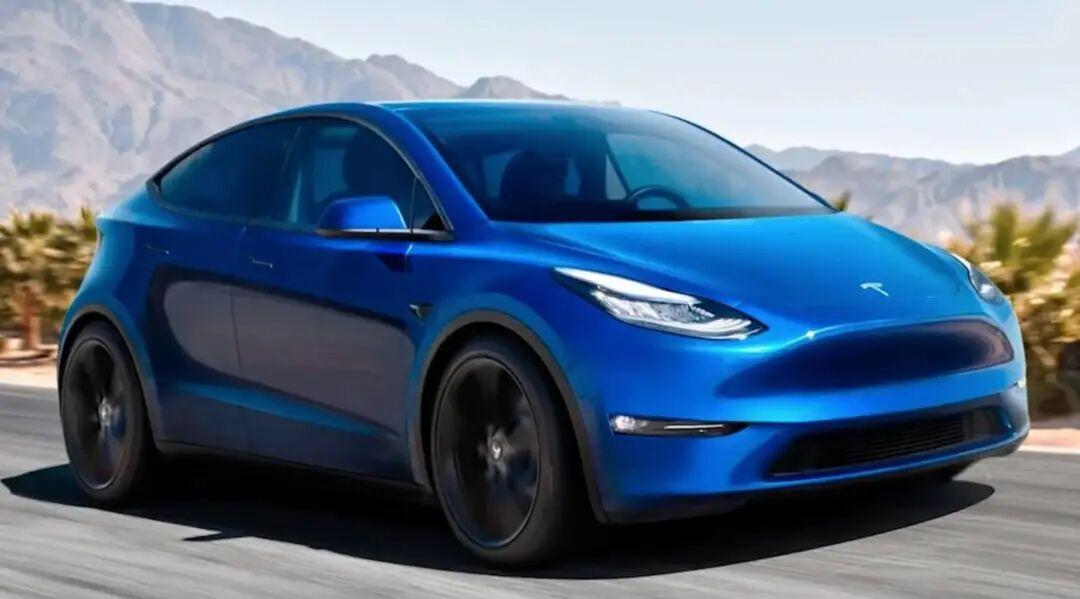 分享我这周有趣的事：因为一直下雨，下雨还很大，所以呢去看看车，不知道怎么样。