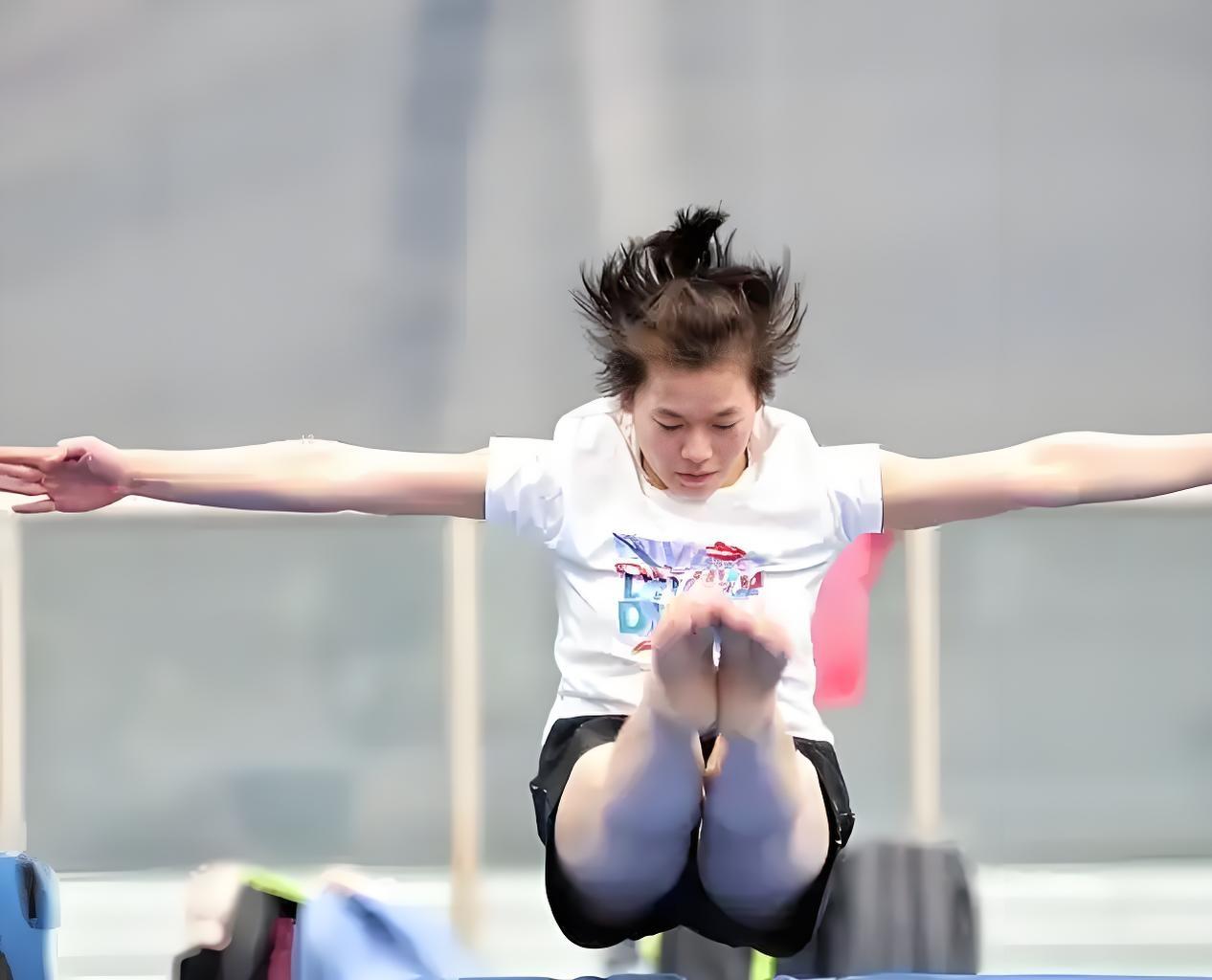 为什么大多数人都喜欢全红婵?为什为什么大多数人喜欢全红婵？对于这个问题我认为：大