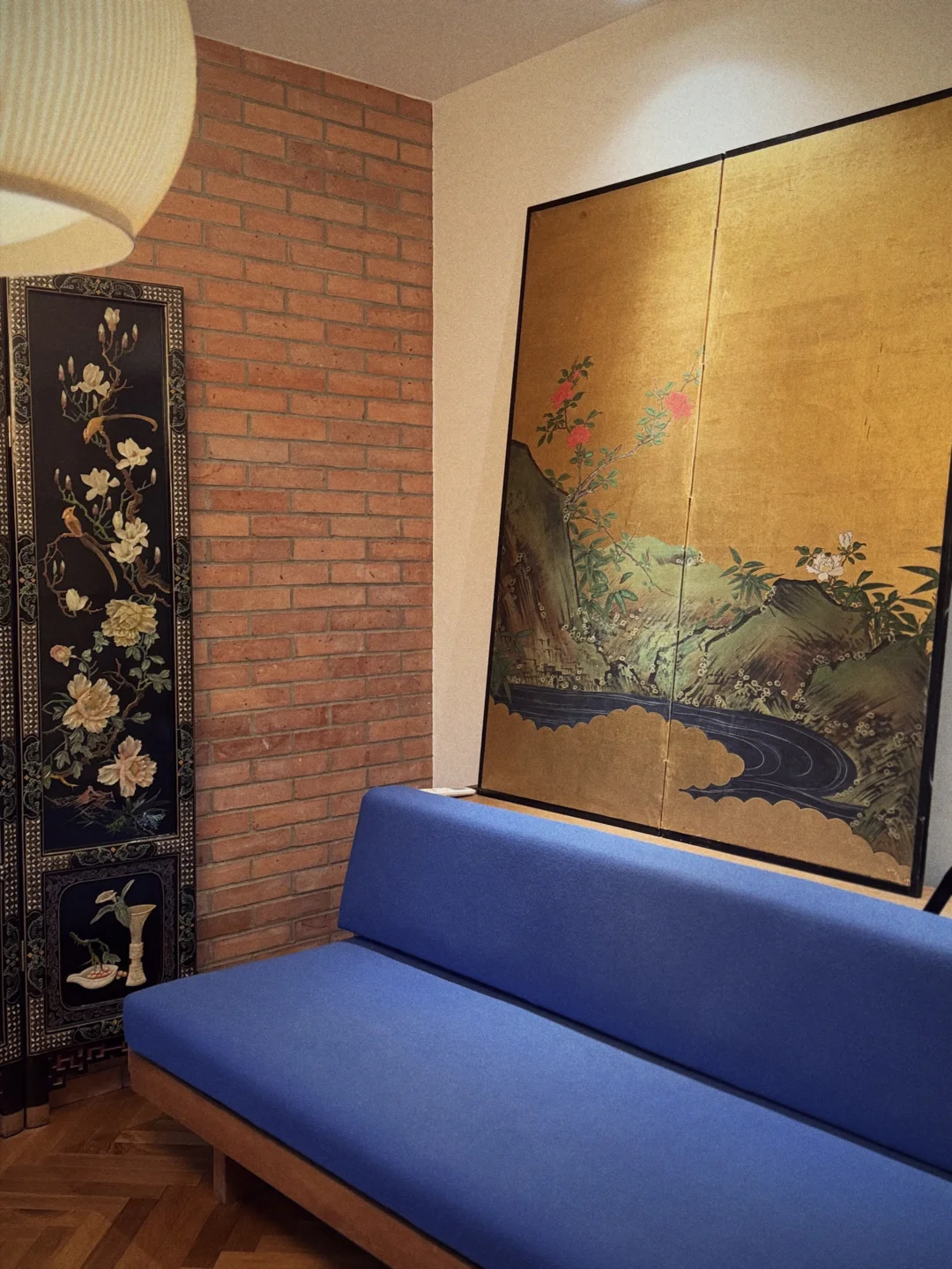 她说我给她了一片贝加尔湖