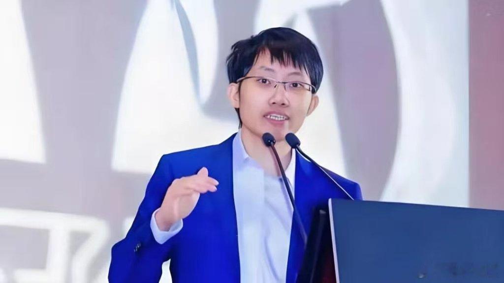 【梁文锋身家飙升至360亿美元，超越 Anthropic和OpenAI联合创始人