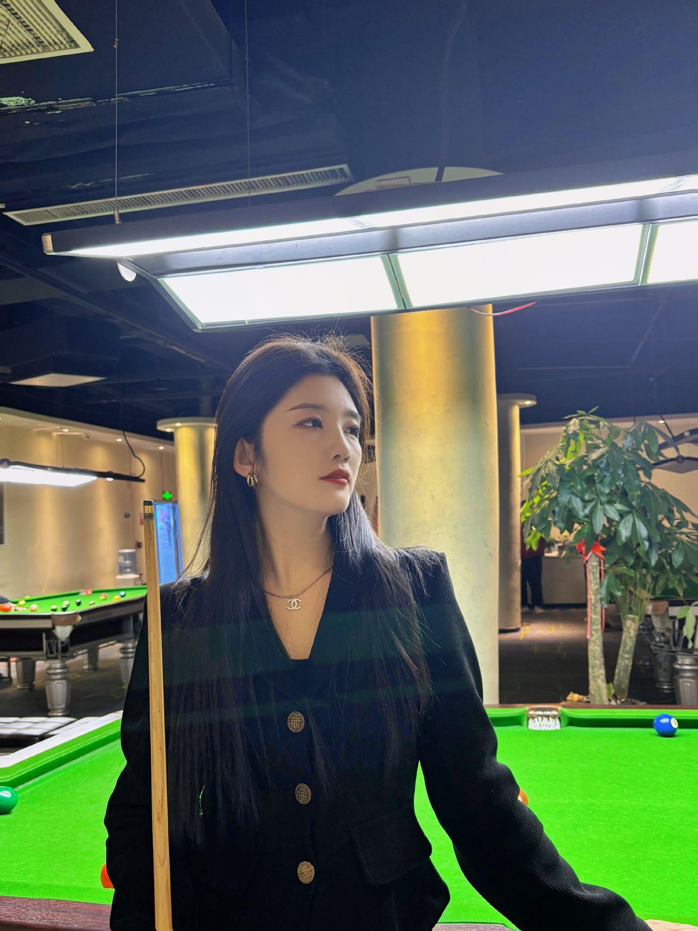 再拿好话骗我 把你混的头 都打正！