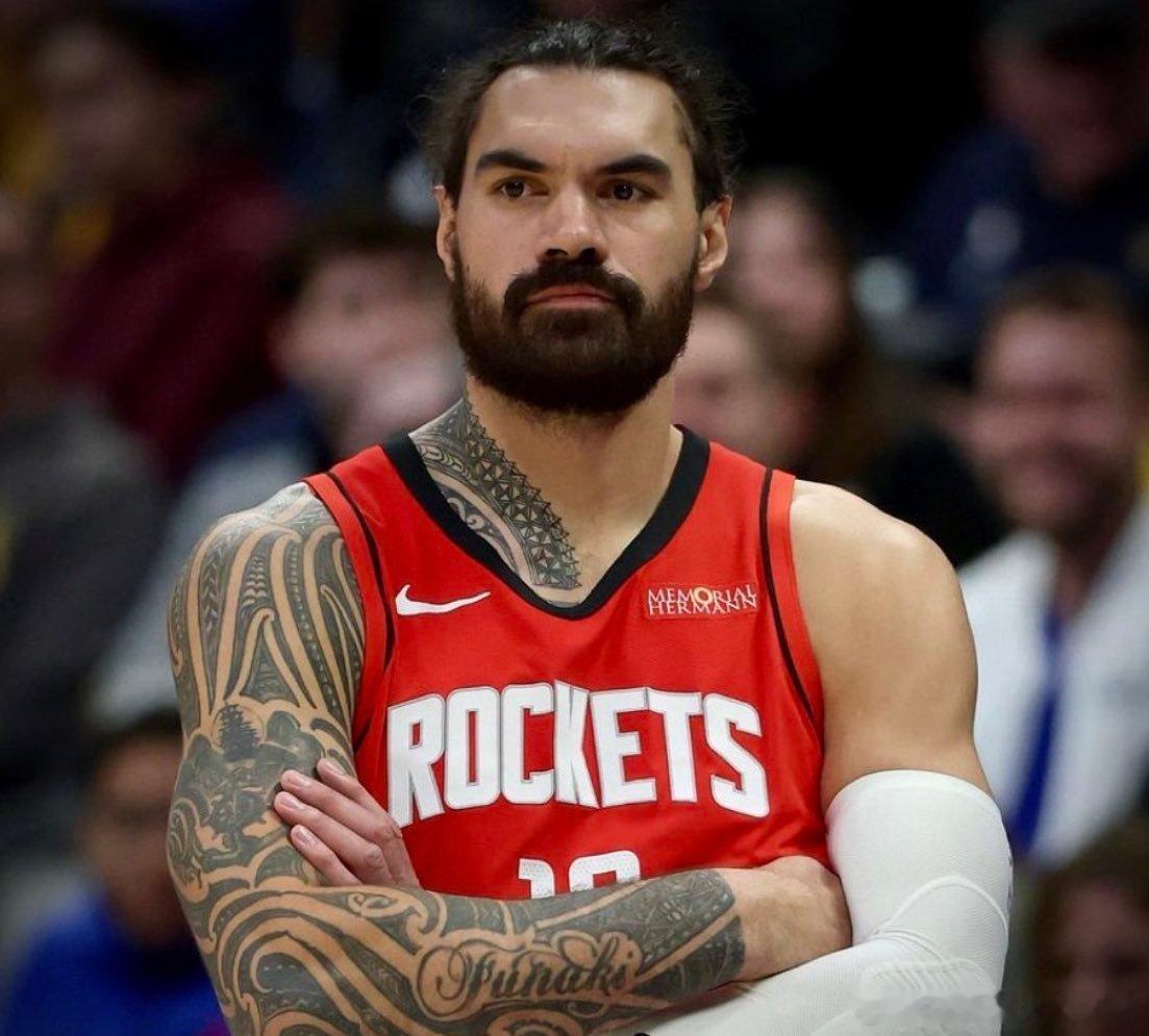 2025-26赛季NBA常规赛至今场均进攻篮板榜（至少出战2场比赛）：1.  史