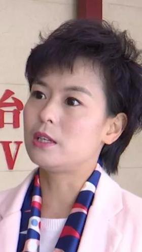 刘亚萍，云南广播电视台少儿频道主持人、节目部主任。主持《七彩时光》《第五空间站》