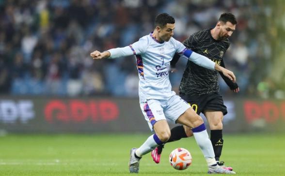 哈曼：梅罗是近20年最佳，但梅西帮不了球队时100%不会坚持上场07月18日讯 