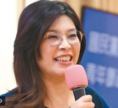 高志凯最近说了一句大实话：郑丽文主席在台湾公开承认“我是中国人”，这可不是在向大