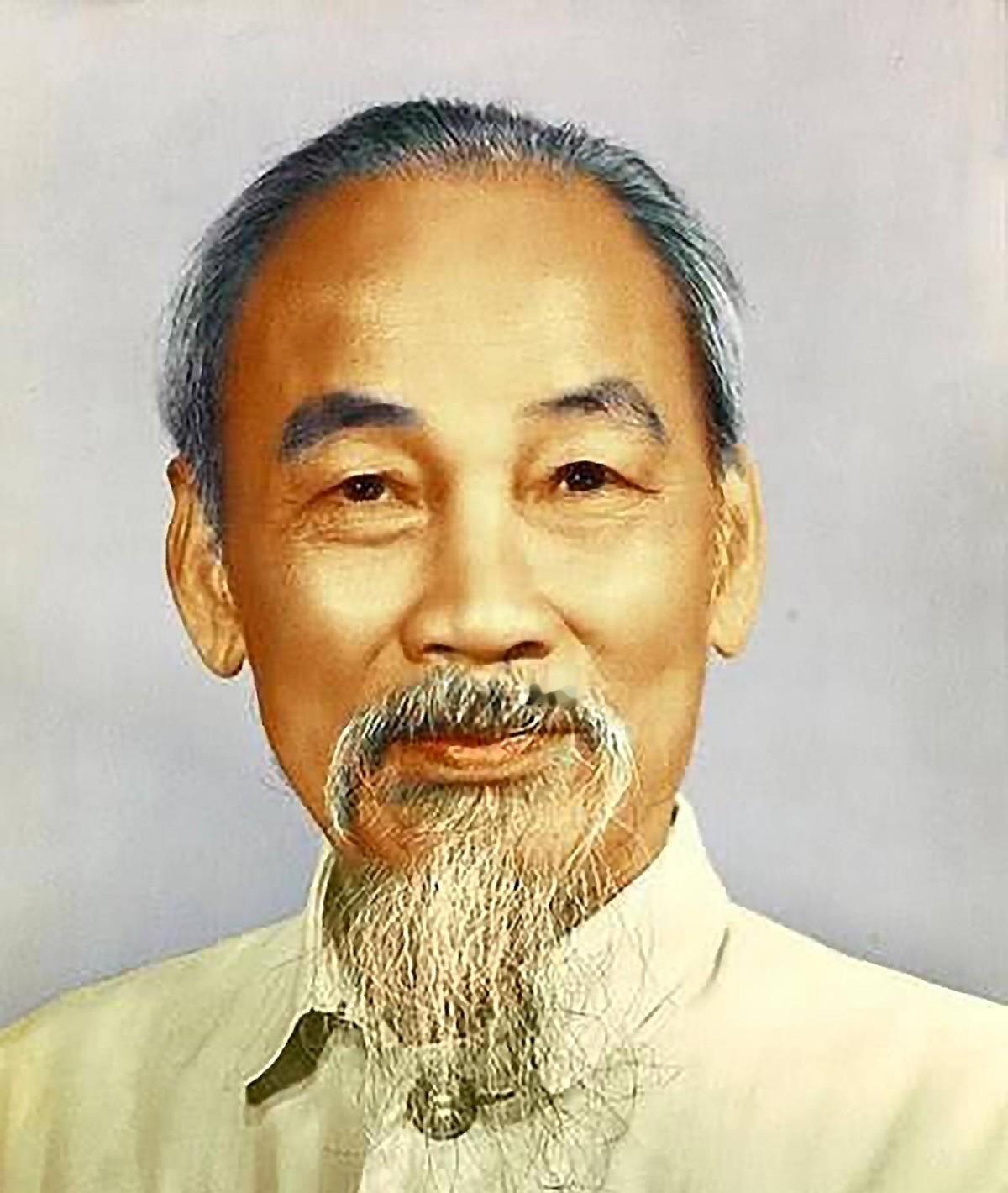朋友们，在上世纪80年代，我国和中越边境可是发生过一场大炮轰战的！这场“7·12