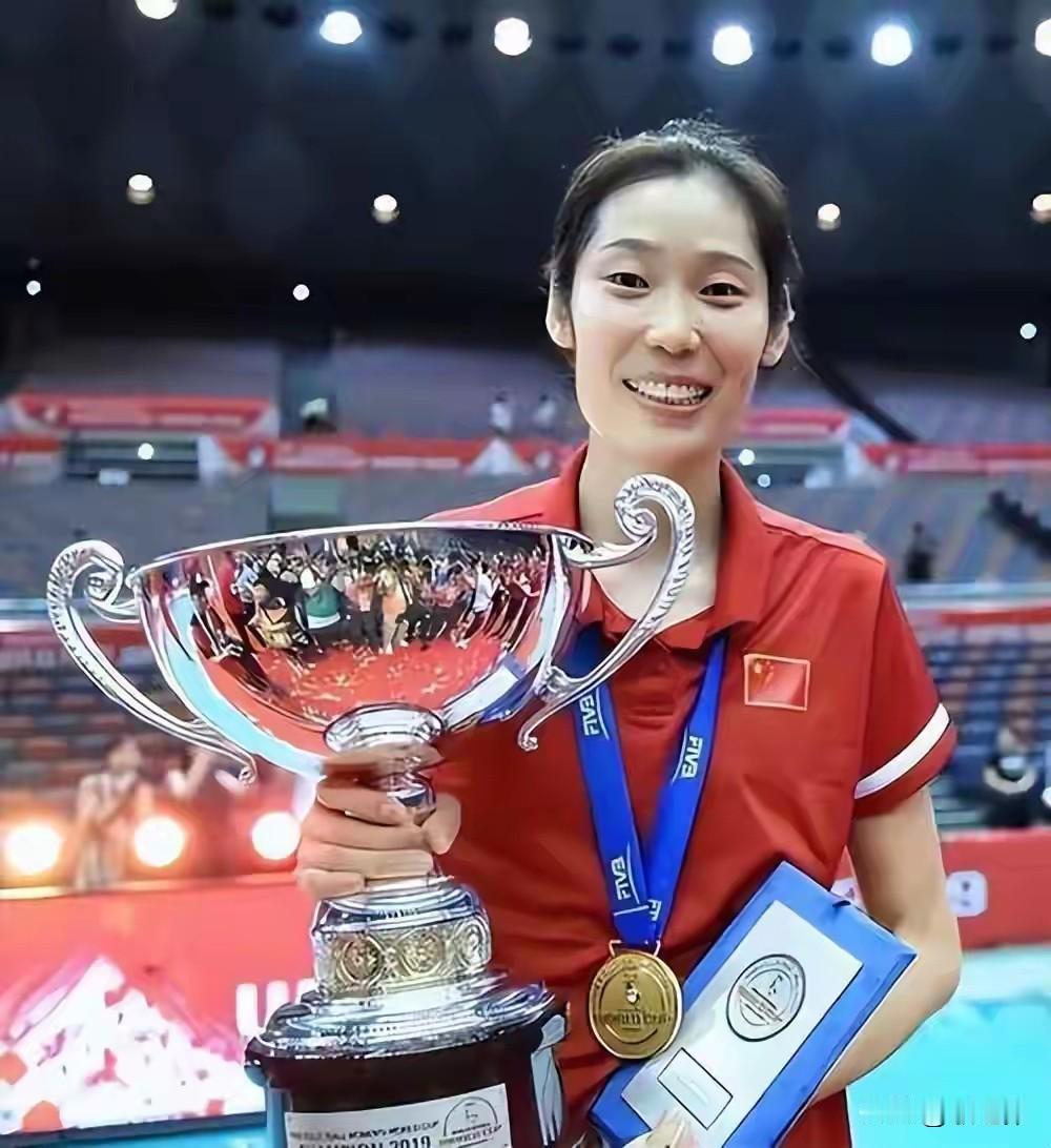 你认为朱婷是中国女排的领军人物吗我认为，朱婷是世界女排的领军人物，她不是中国女排