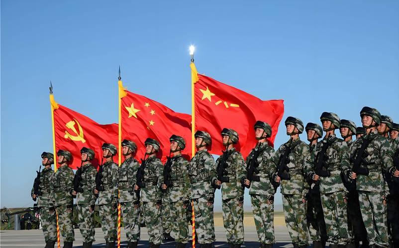 剑指来犯者！若今夜开战，华夏底气震寰宇！
 
“报告！全员战备状态，随时听令出征