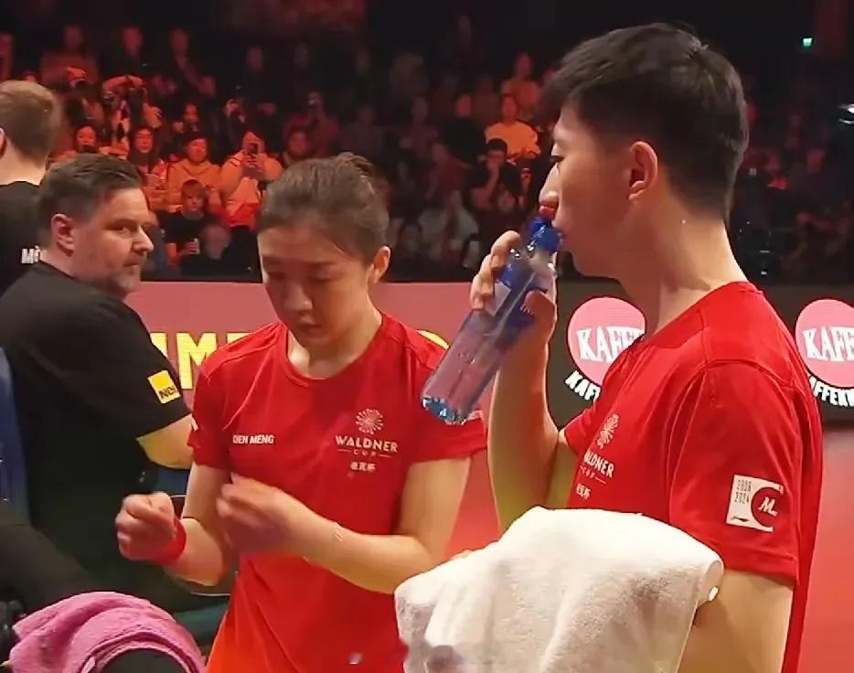 陈梦vs迪亚兹 大家发现没，龙队马龙退赛那么久，中途只参加过北京大满贯赛；而梦姐