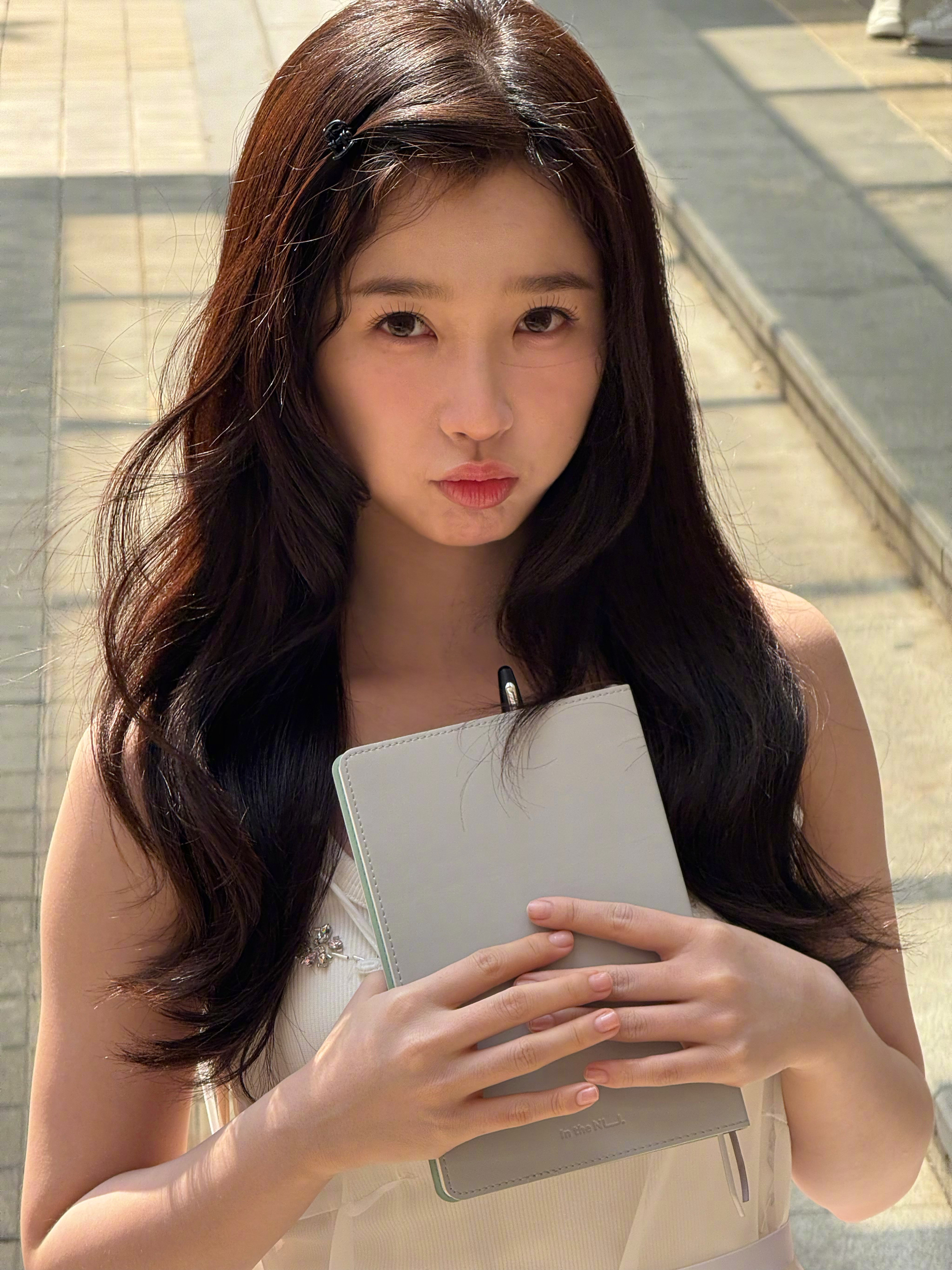 虞书欣今日营业好可爱的姜暮宝宝