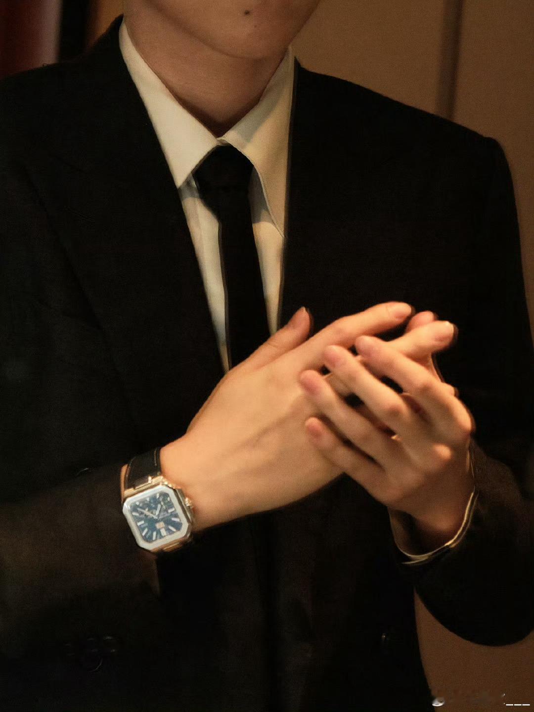 王楚钦戴100多万的表扣手 对啊品牌方愿意让顶级运动员戴怎么办 酸🐔闭嘴 你没