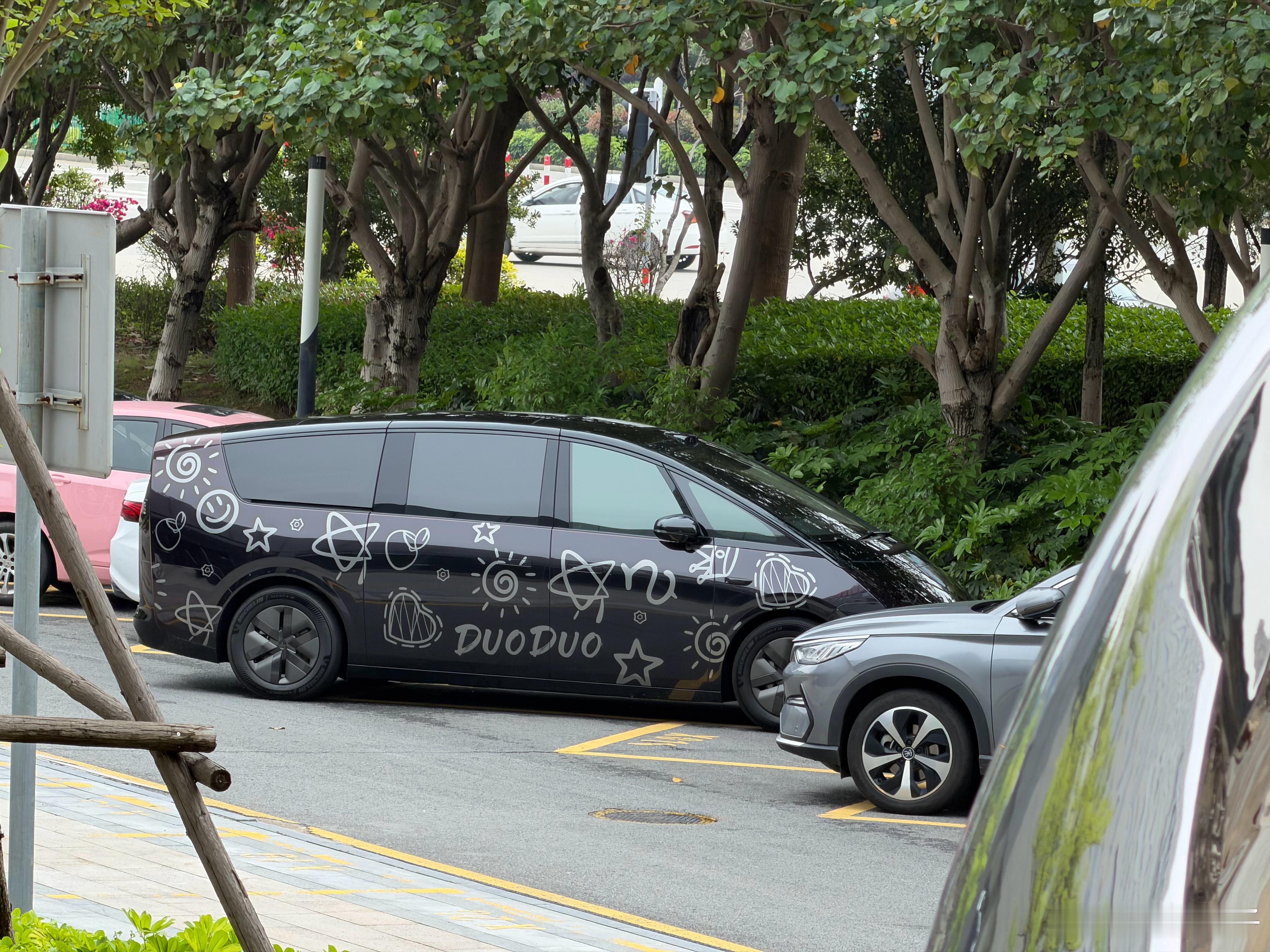 理想MEGA车主，绝对是理想最有价值的消费群体