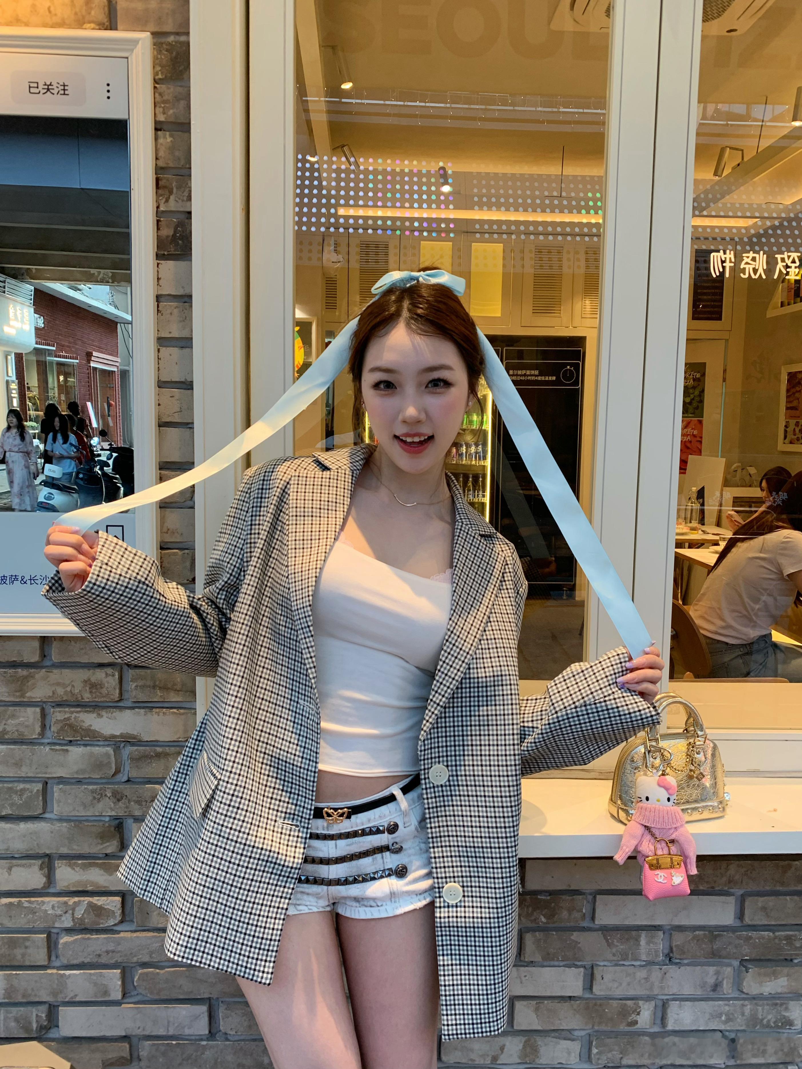 有点纠结要不要发抖音 感觉这组又好看又没那么好看的感觉 ​​​