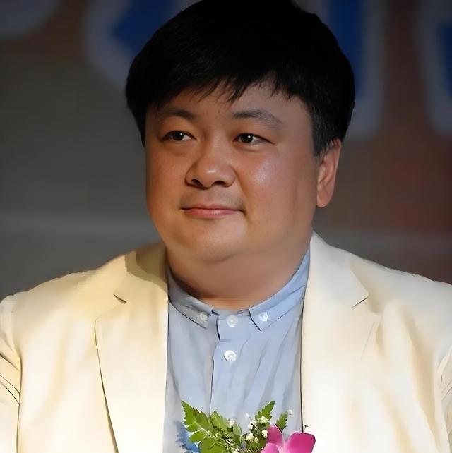 1991年，保姆向洪剑涛借10万买房，洪剑涛二话不说便将钱给了她。谁知，十几年后