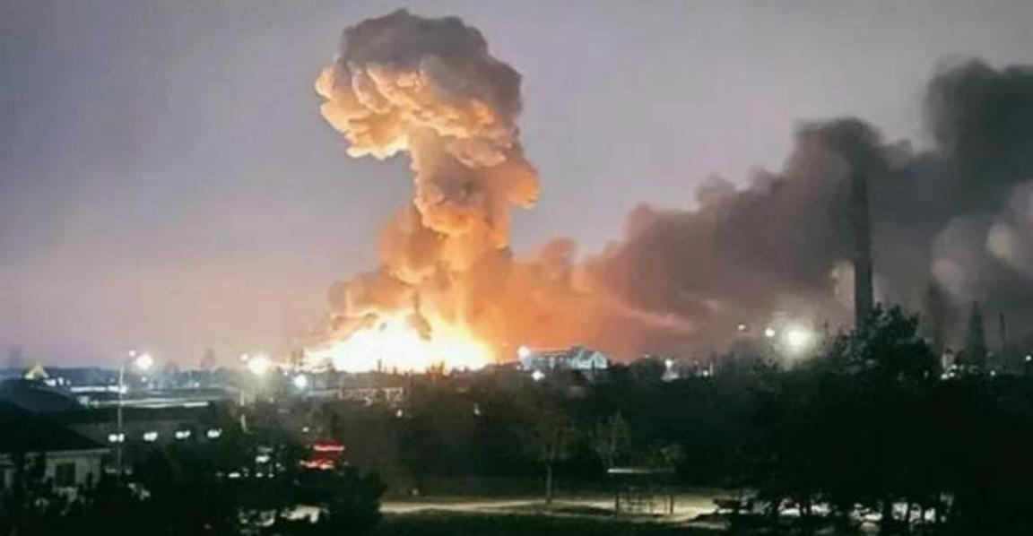 俄罗斯曾成功做了一次试探，得出结论：北约也是只纸老虎。

2025年9月28日深