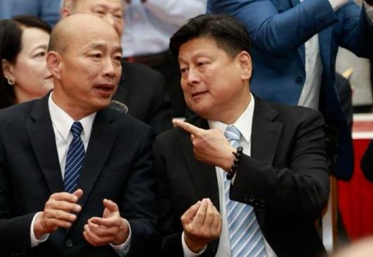 韩国瑜脸书惨遭洗版！韩国瑜脸书还是停留在4天前父亲节那篇，网友涌进该文留言区痛骂
