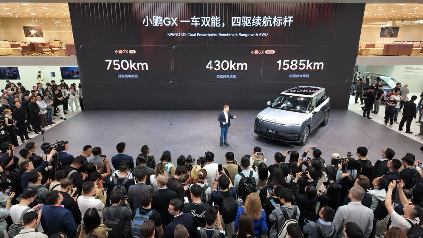 小鹏首发第二代VLA智驾报告：“能用”升级为“好用”