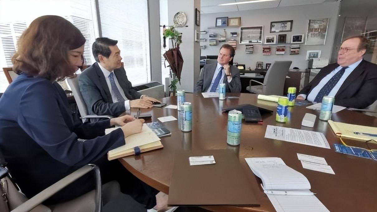 为什么美国、日本第一时间就知道中国的决策、军事及重大的工程等

麻烦看官老爷们右