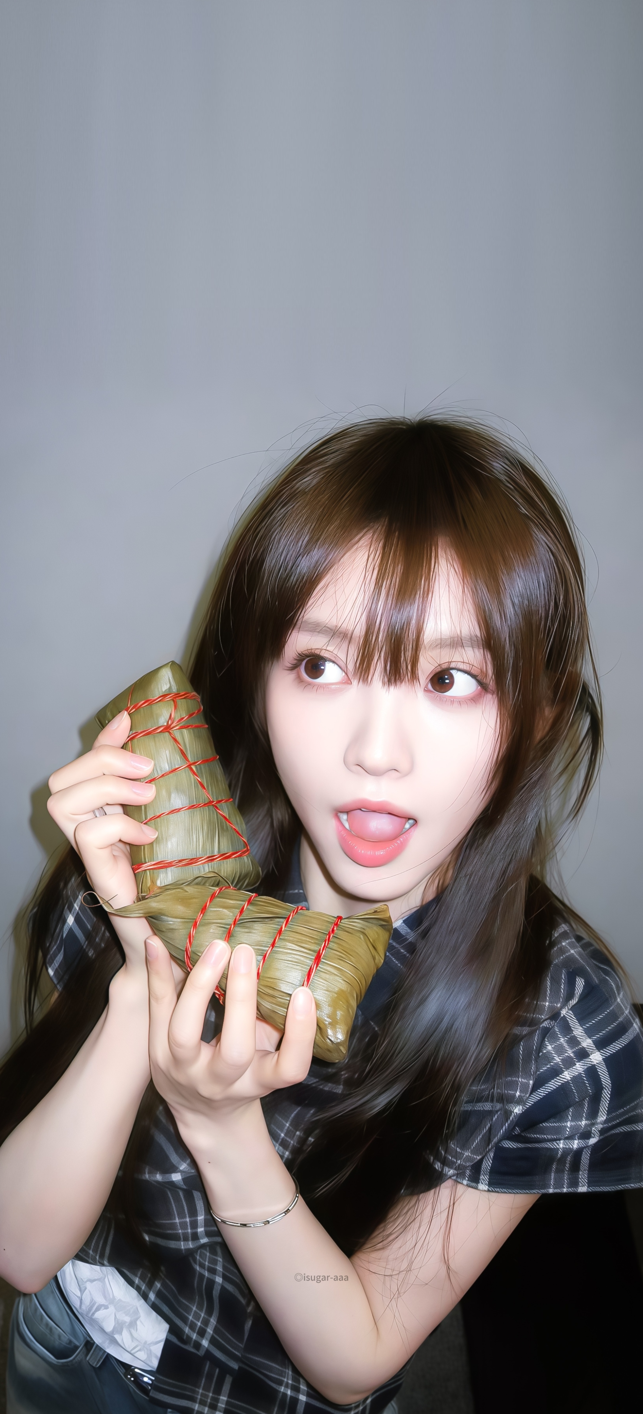 田曦薇🫐💤⊝ᴥ⊝ᐝ   更新壁纸头像 