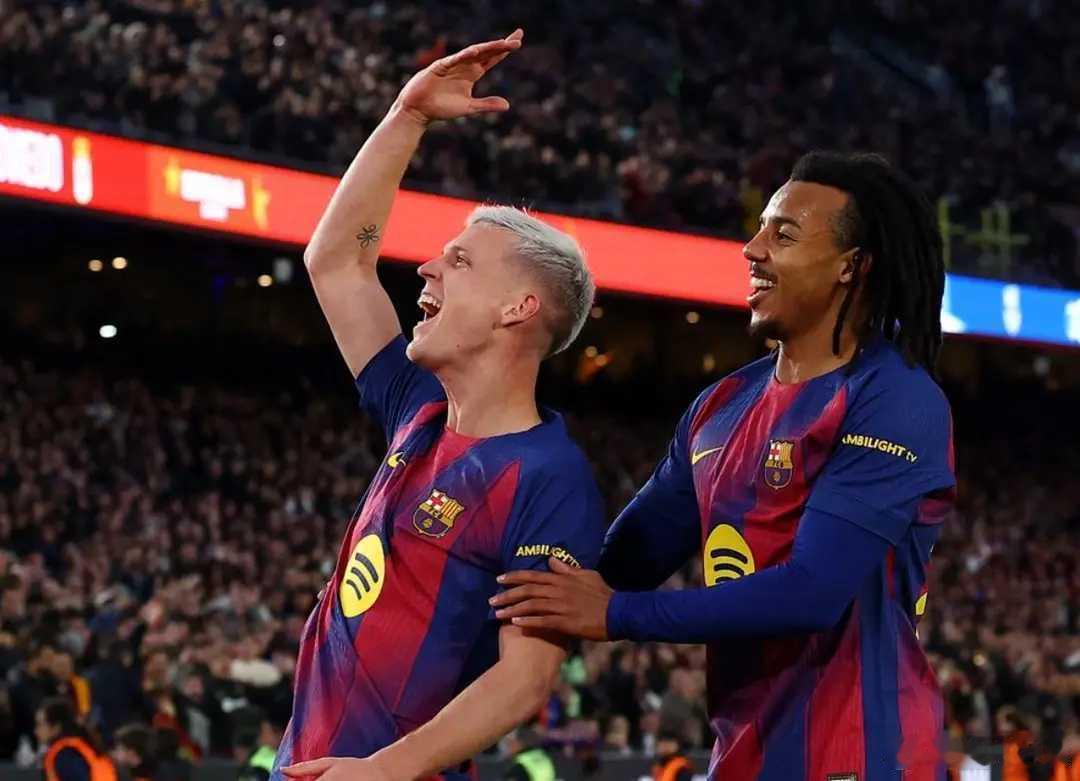 3-0横扫！巴萨重登榜首，2亿先生破门，争冠太激烈：前2只差1分西甲第21轮的一