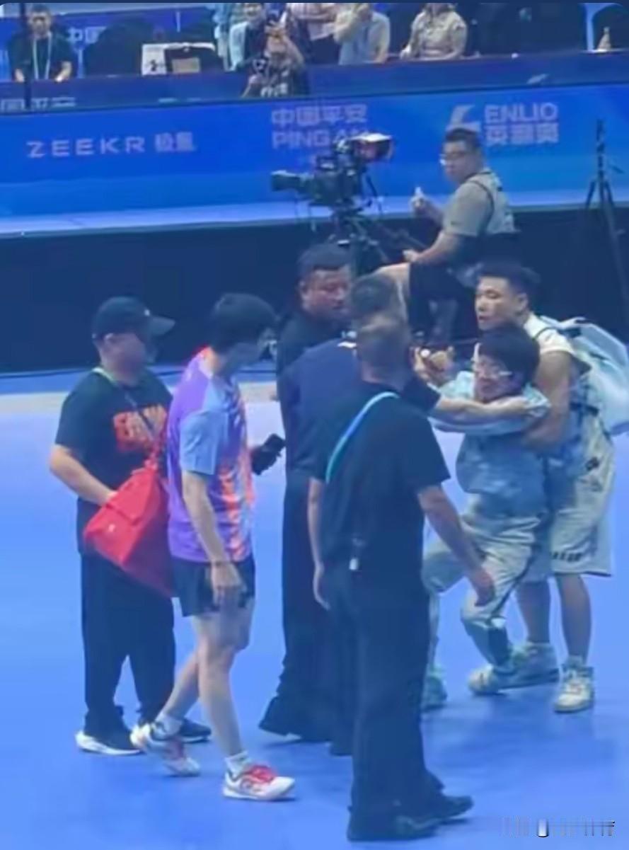 国家对“运动员网红化”出手了！靠炒作人设、饭圈应援、热搜流量走红的运动员，以后再