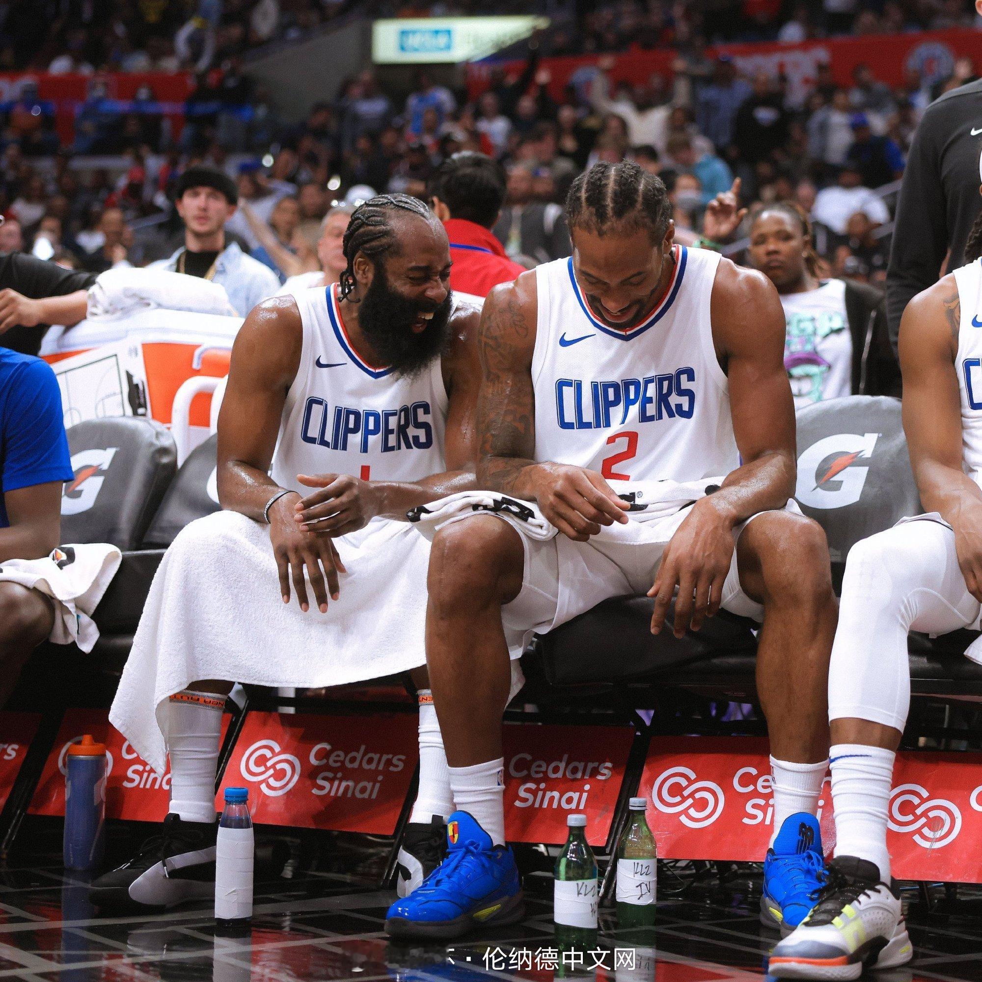 伦纳德￼谈哈登￼的交易传闻：“我尊重哈登的决定，或者不管是谁做出这种决定，就这样