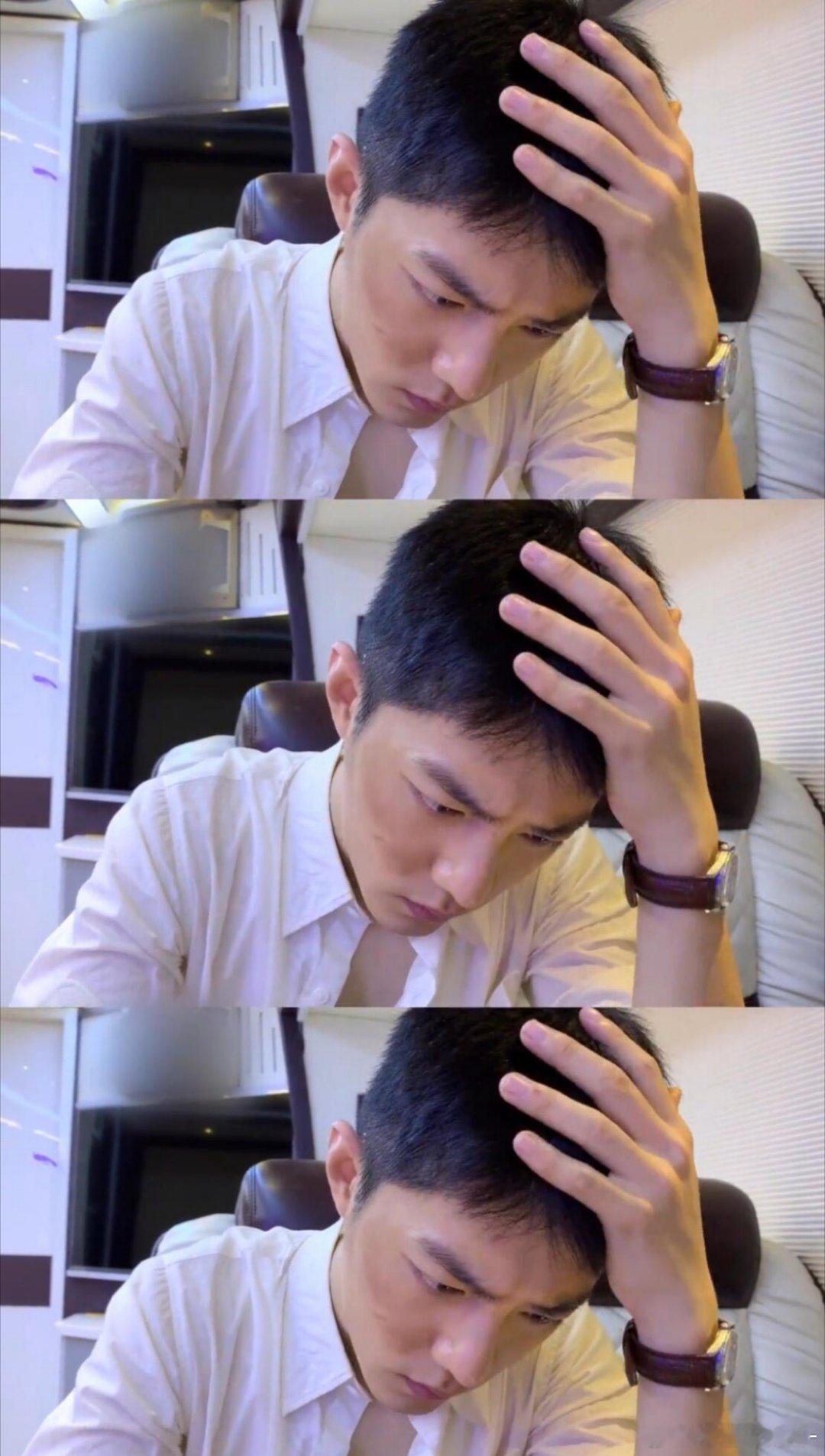 没人告诉我 寸头肖战皱眉也很萌很可爱🥺🤲🏻 