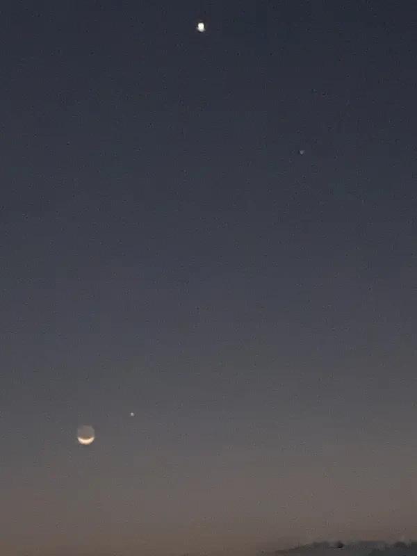 2026年1月24日，海王星合月，岁末星象暗藏玄机！天蝎座的宝子们，这天运势如何