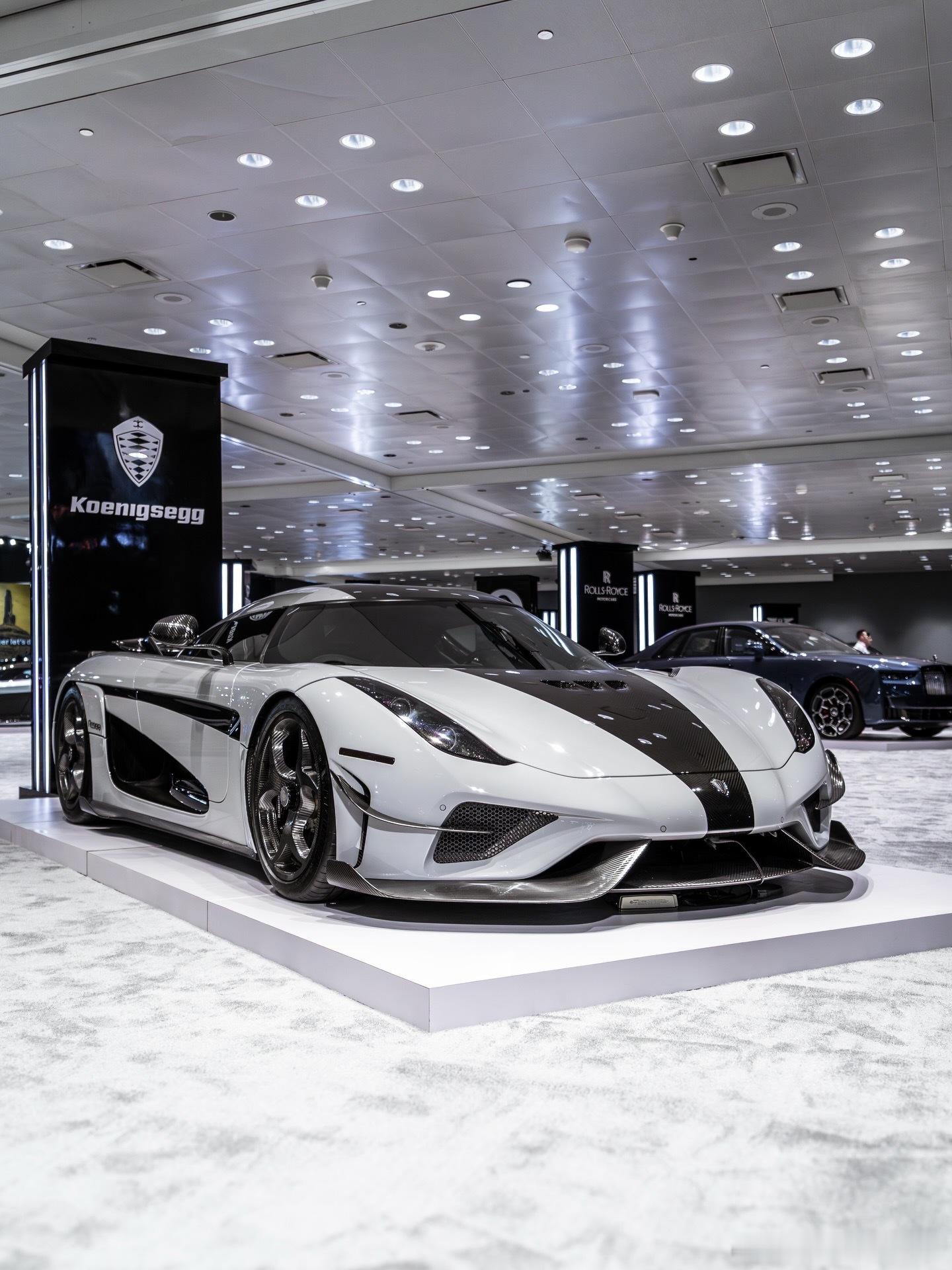 2026年，比的不是谁嗓门最大……而是谁能真正推动变革。在纽约国际车展的曼哈顿汽