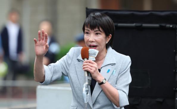 日本在台海、南海一路试探越线，核威慑没让它停，稀土反制没让它停，唯独反间谍行动一