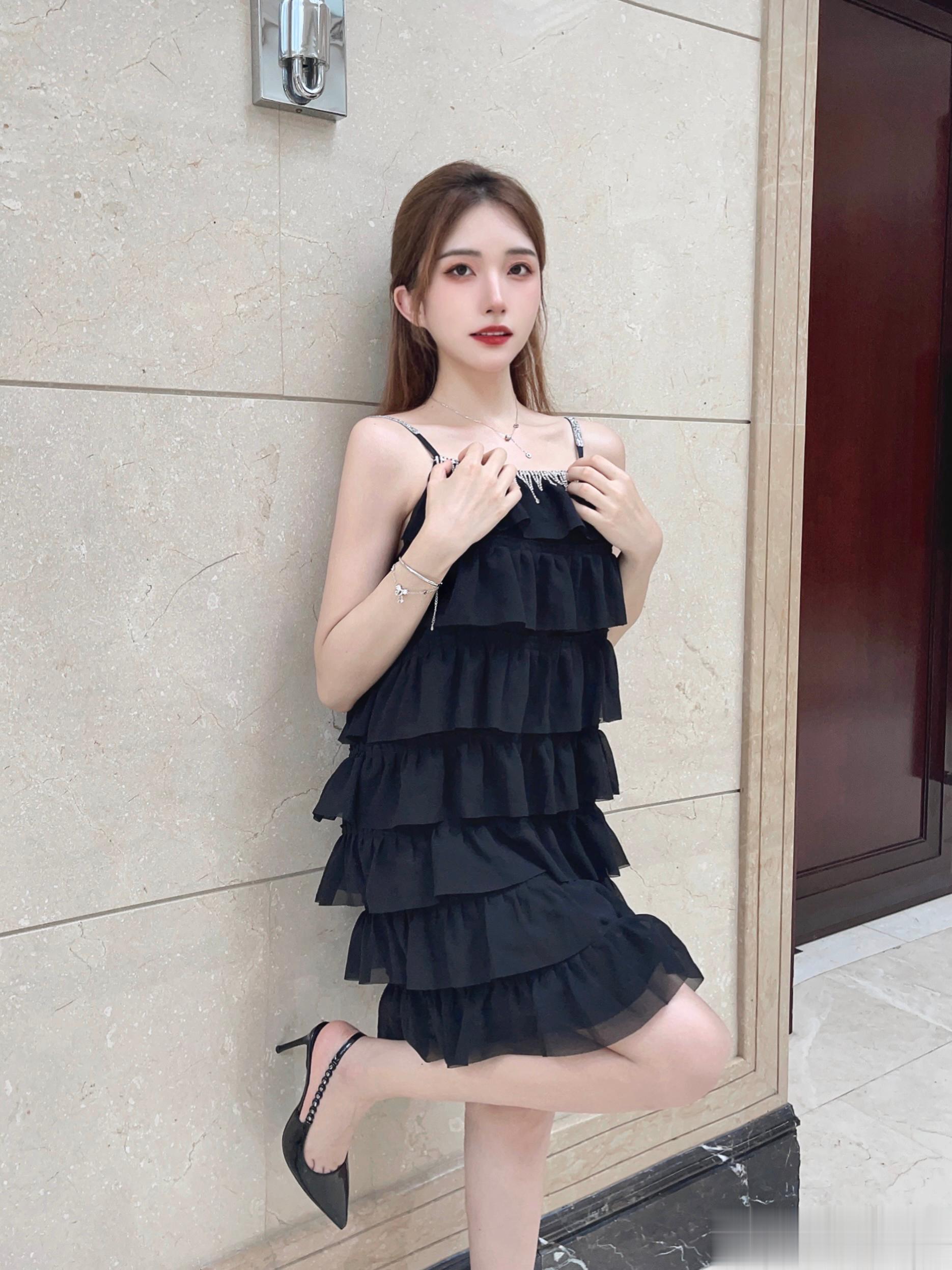 一身黑有人追[蝙蝠侠] ​​​