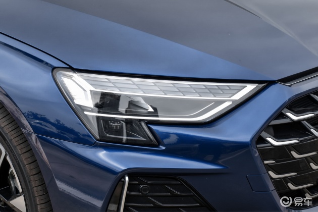 [小鲨帮选车]奥迪终于妥协，极具豪华感