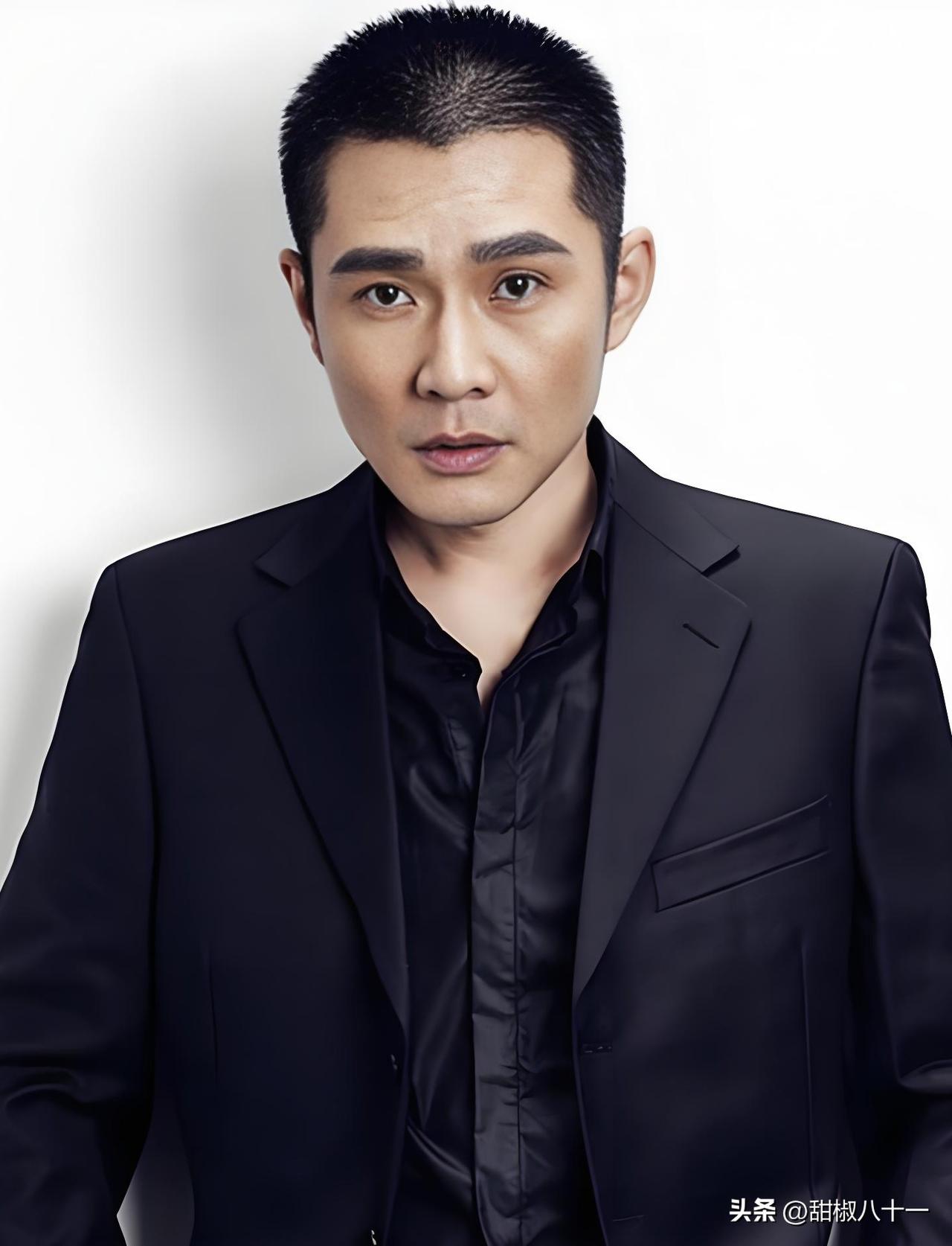 电视剧《我的山与海》，

最令我意外的就是演杨三斤这演员，

但却不是因为他演技