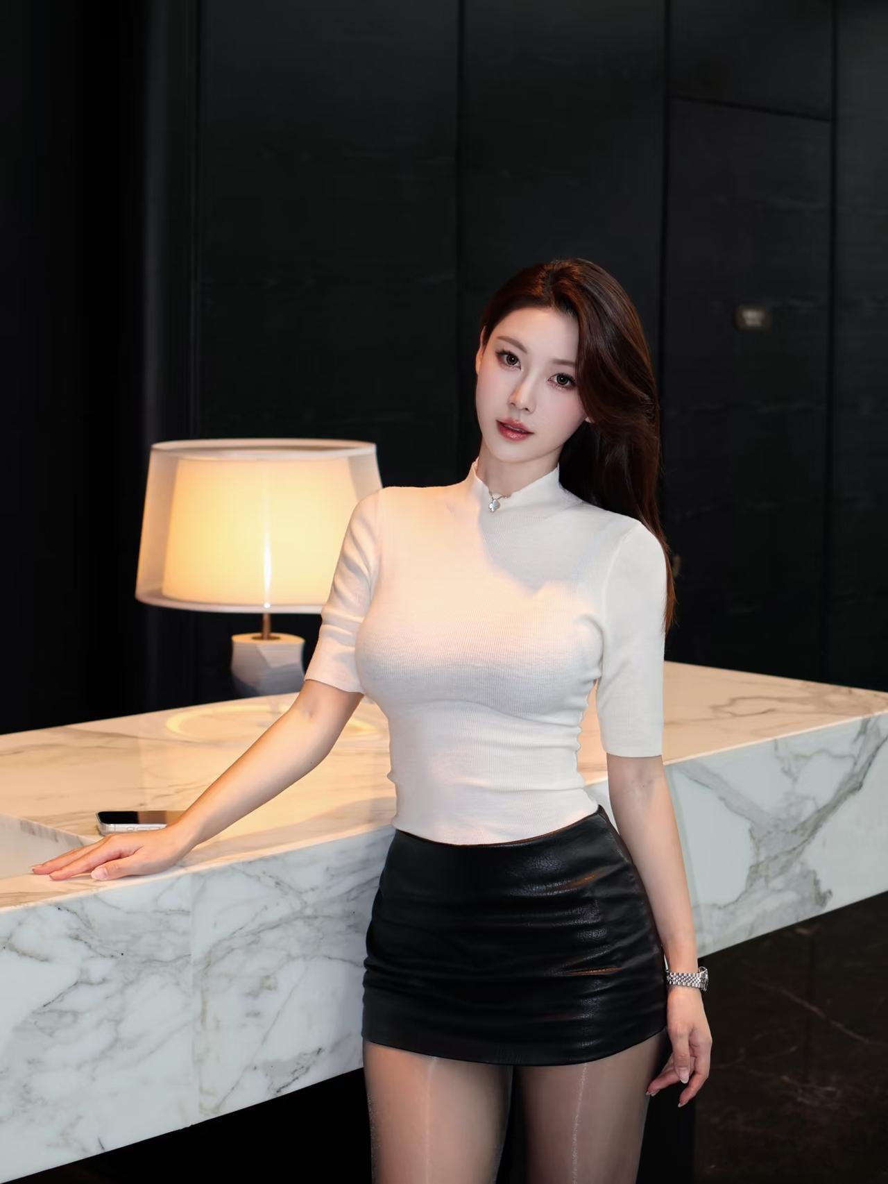 女人如何穿出含蓄的性感?