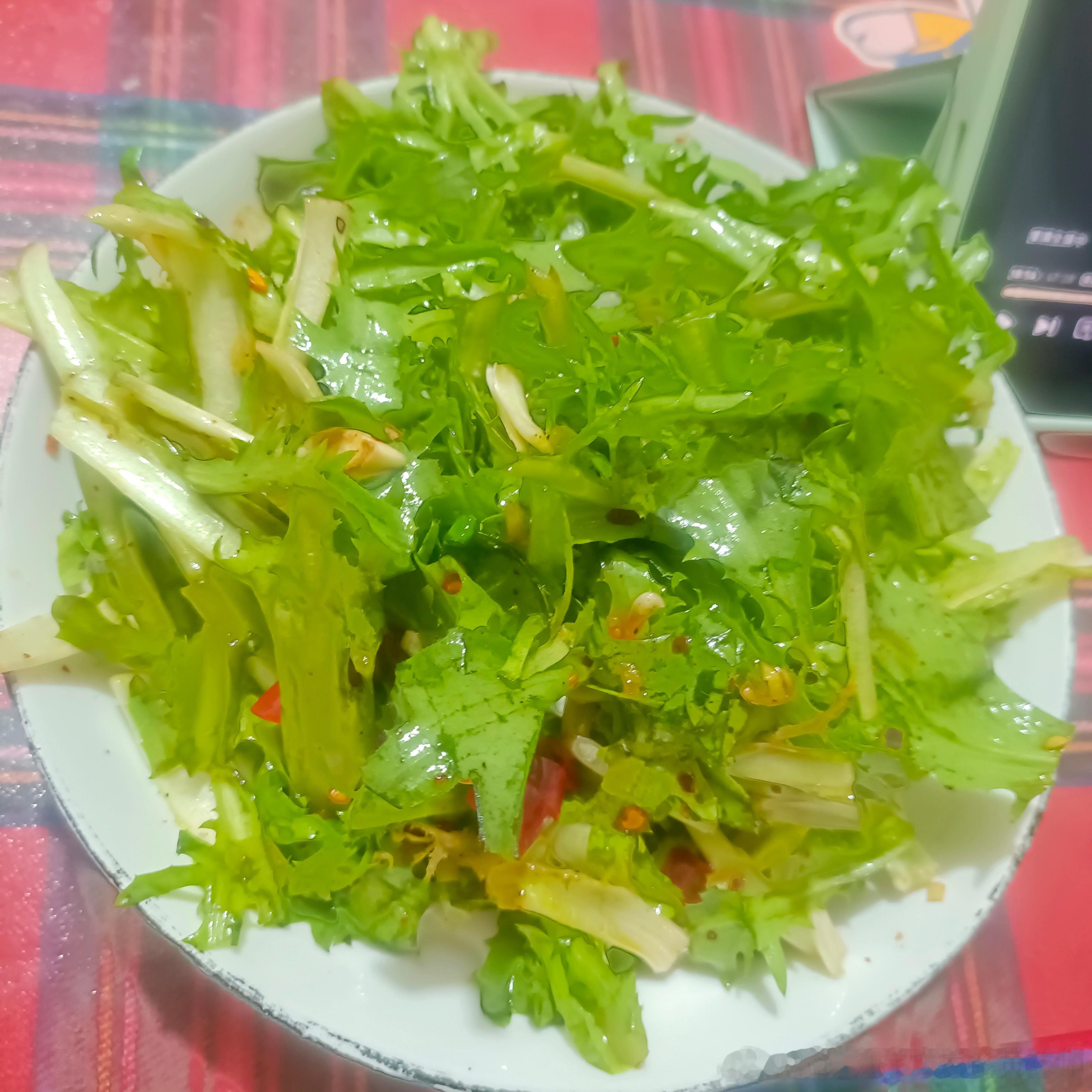 我都吃成这样了，明天能不能让我看到两位数😂 ​​​