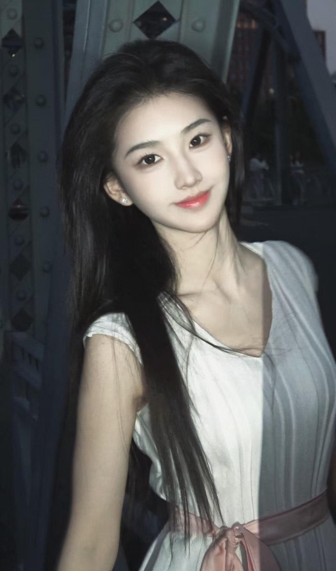美若仙子！